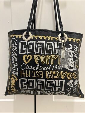 Coach Poppy Evie Graffiti Tote
